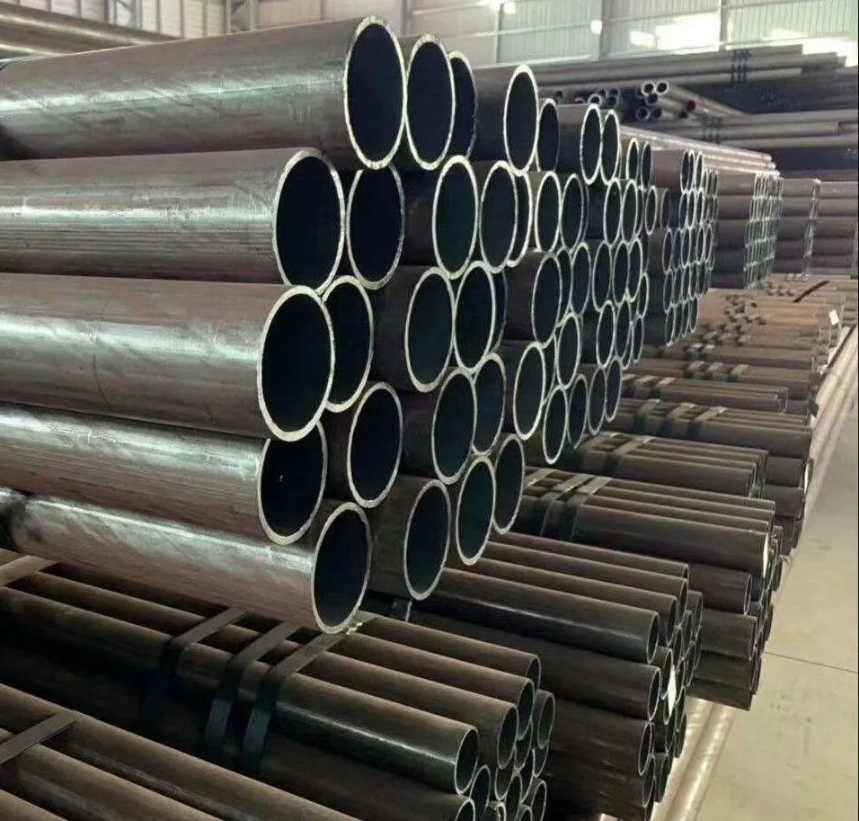 Трубы цельнотянутые бесшовные купить в Москве